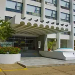 Hermoso Apartamento En El Laguito