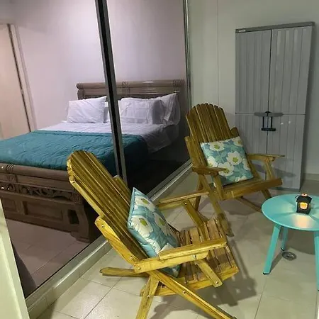 Hermoso Apartamento En El Laguito Apartamento *