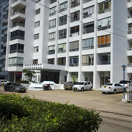 Hermoso Apartamento En El Laguito Apartamento