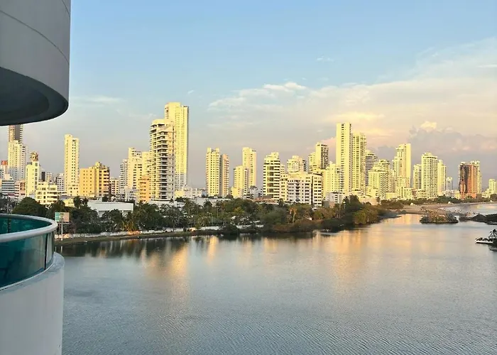 Apartamento 804A Cartagena El Laguito Bocagrande A 1 Cuadra De La Playa Hermosa Vista